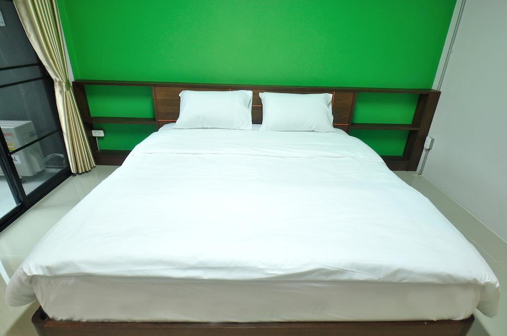 City Ratsada Lampang Quarto foto