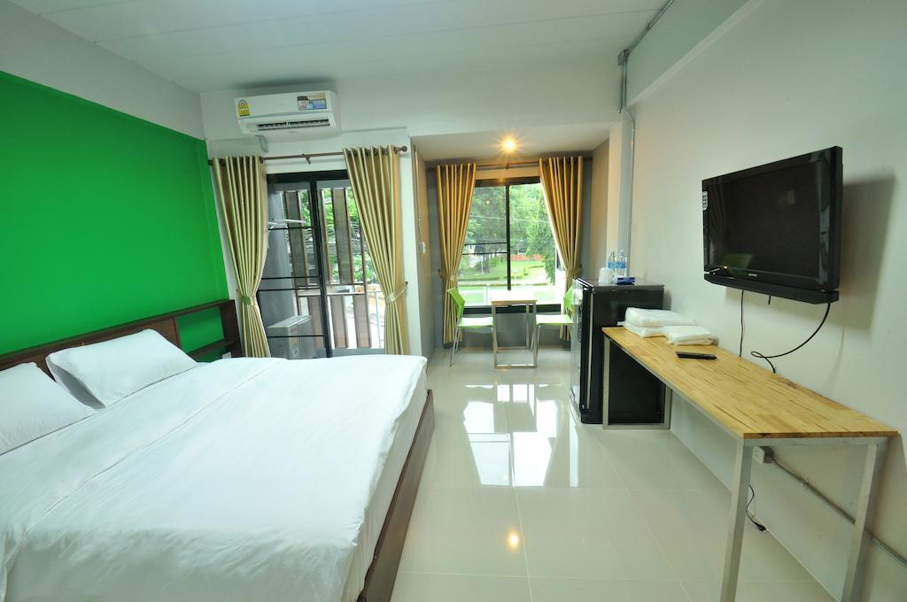 City Ratsada Lampang Quarto foto